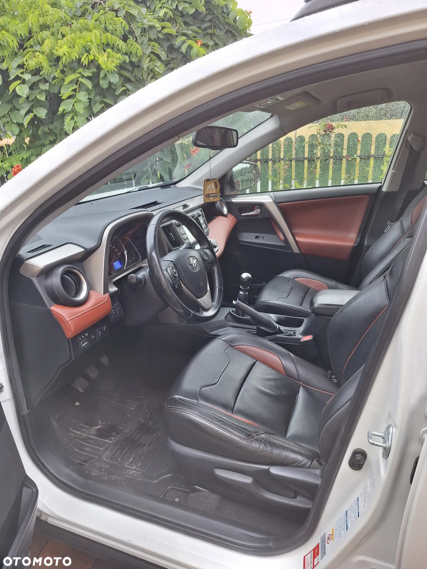 Toyota RAV4 2.0 D-4D Premium - 15