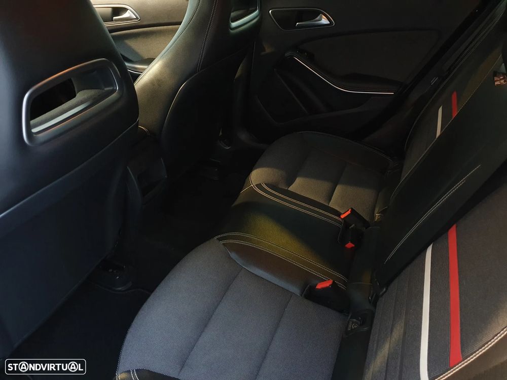 Mercedes-Benz A 160 CDI Urban - 23