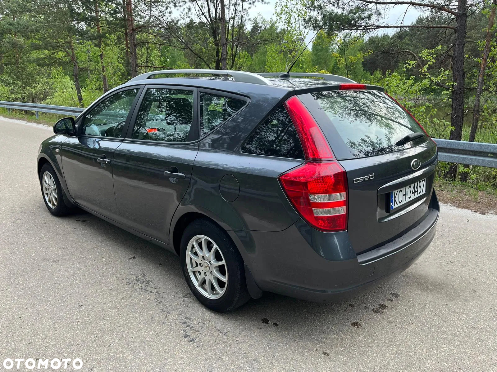 Kia Ceed Cee'd 1.4 Comfort + - 5