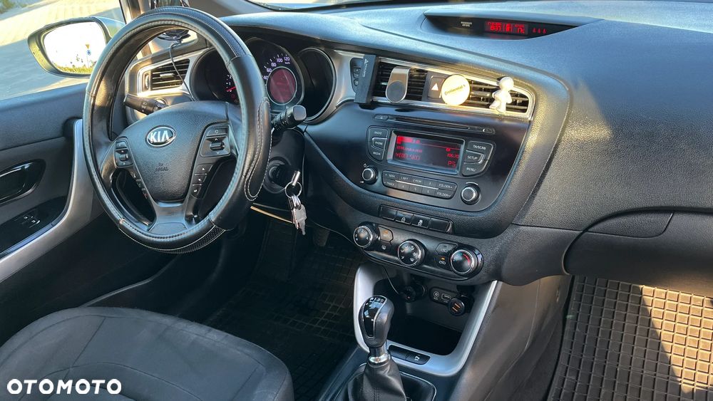 Kia Ceed 1.4 CRDi S - 14