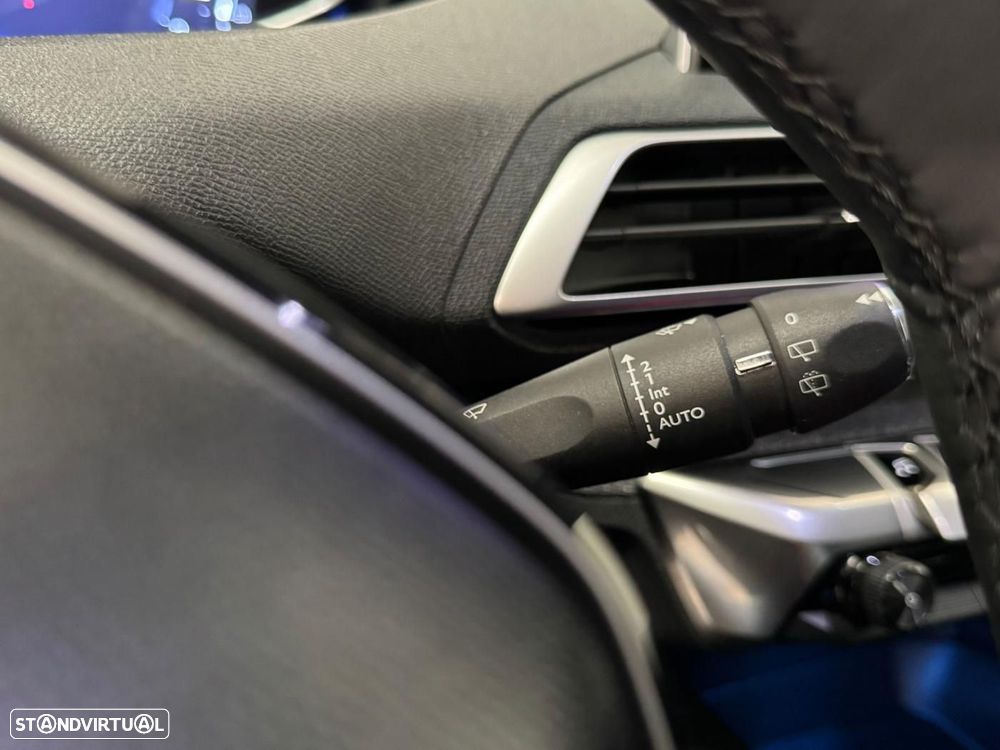 Peugeot 3008 1.5 BlueHDi Allure - 21