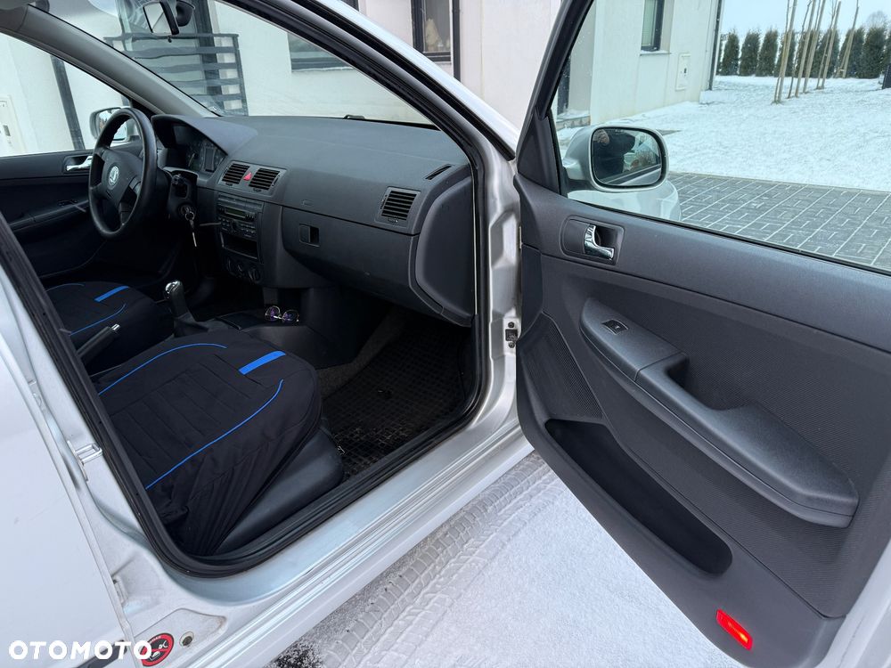 Skoda Fabia 1.4 16V Combi Comfort - 9