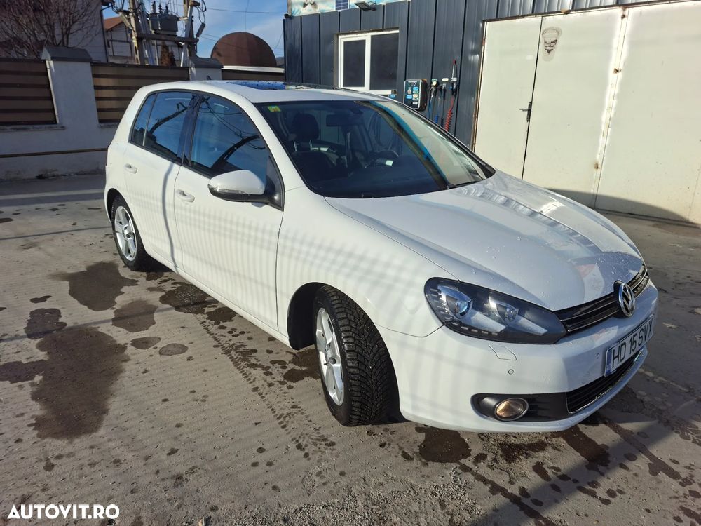 Volkswagen Golf 2.0 TDI DPF DSG Exclusive - 2