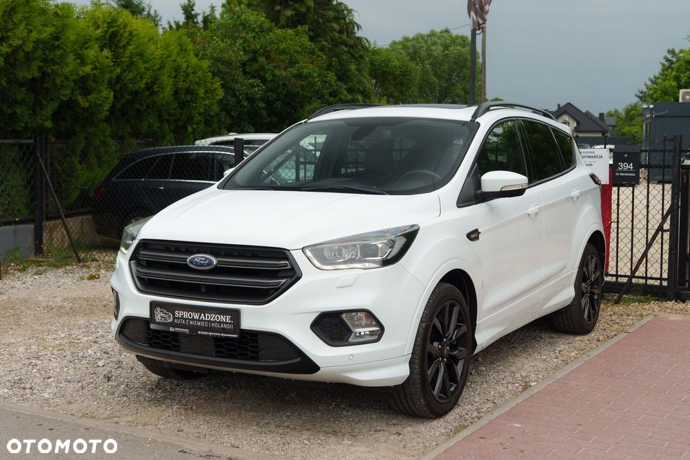 Ford Kuga 1.5 EcoBoost 2x4 ST-Line - 32