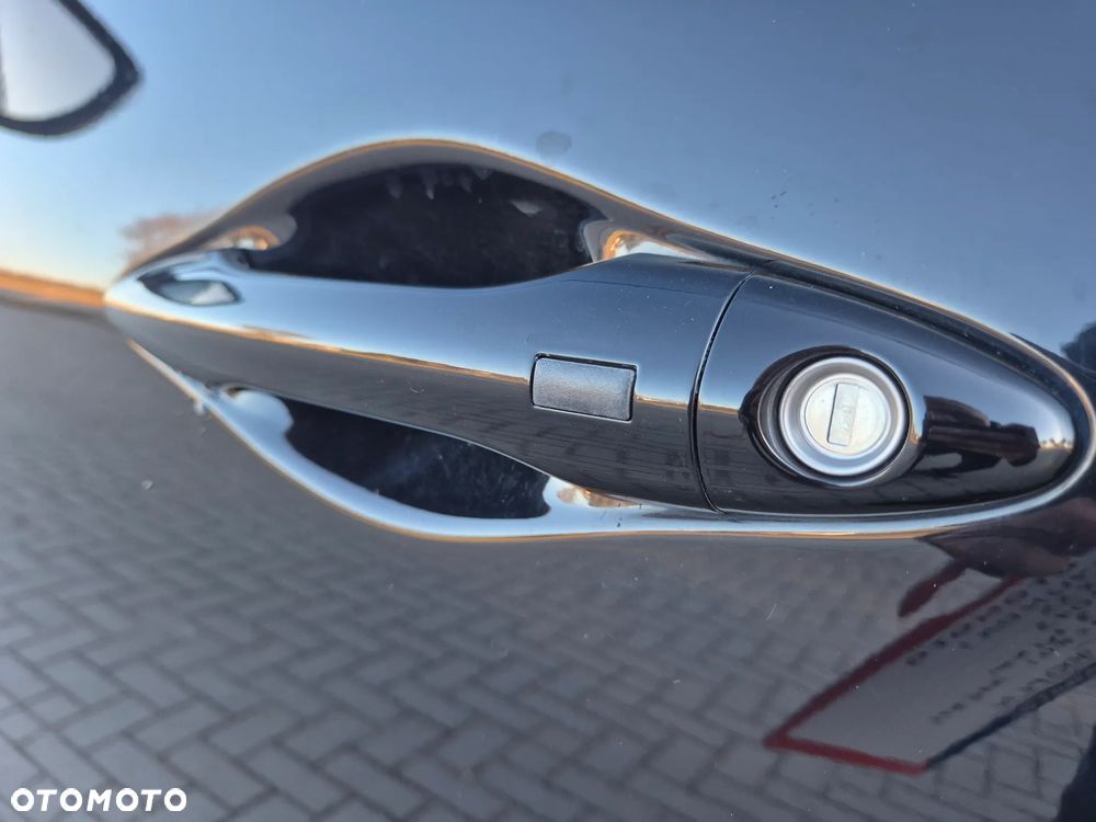 Hyundai ix35 1.7 CRDi 2WD blue Style - 20