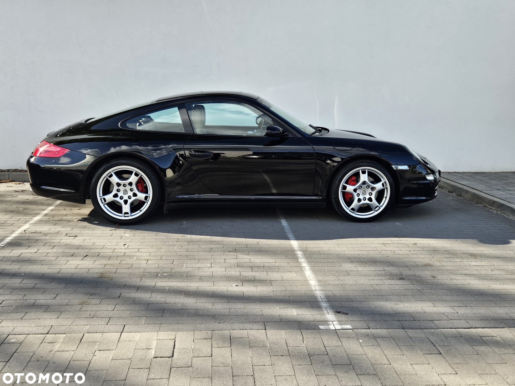 Porsche 911 Carrera 4S - 23