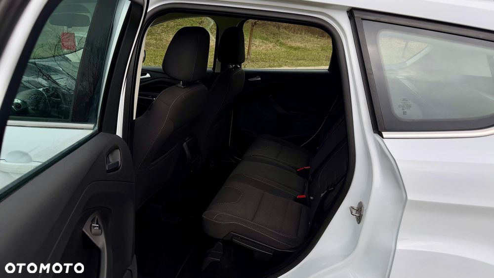 Ford Kuga 2.0 TDCi 4WD Titanium - 12