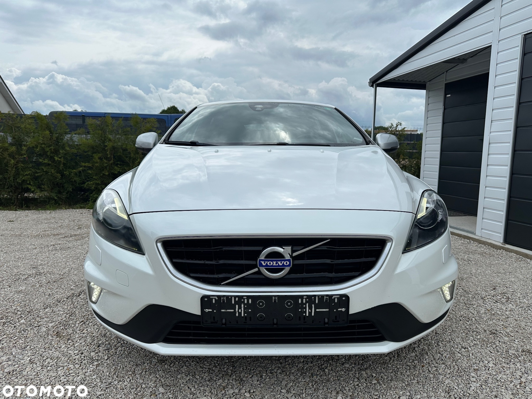 Volvo V40 D3 Drive-E R-Design Momentum - 13