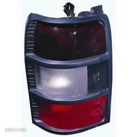Farolim fumado de trás do Mitsubishi Pajero 1992-1998 - 1