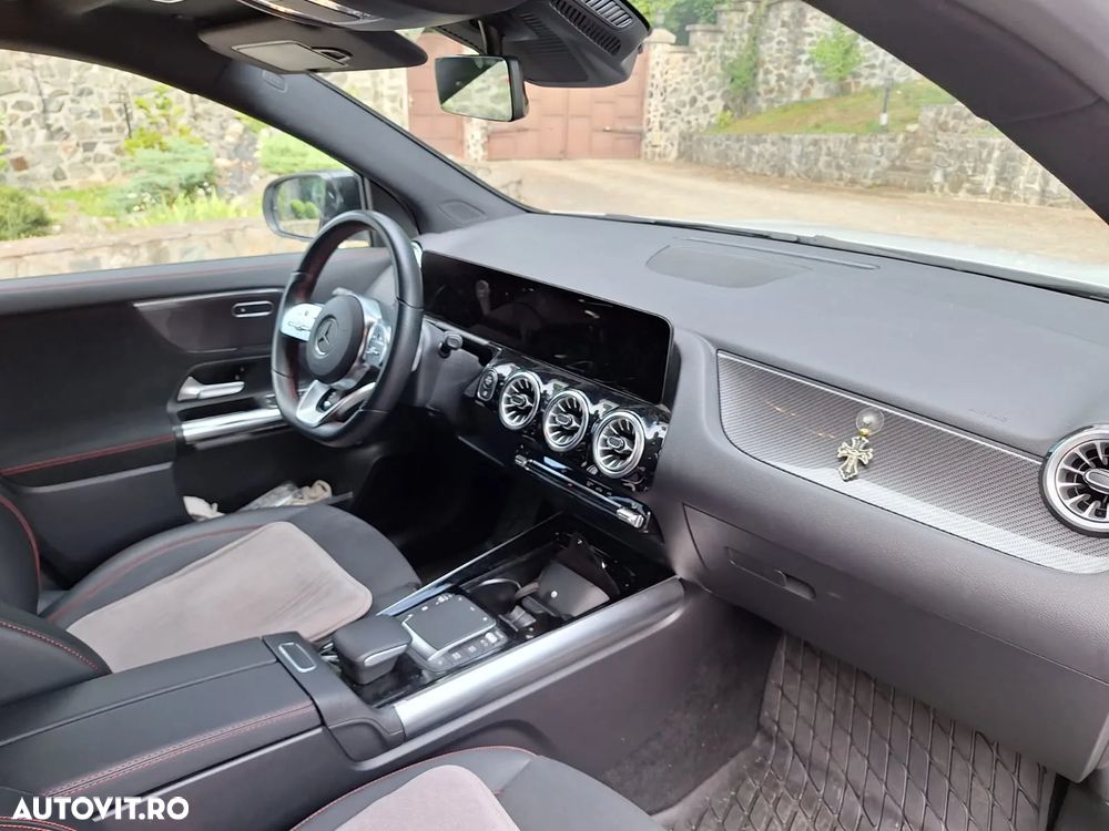 Mercedes-Benz GLA 220 d 4MATIC 8G-DCT AMG Line - 5