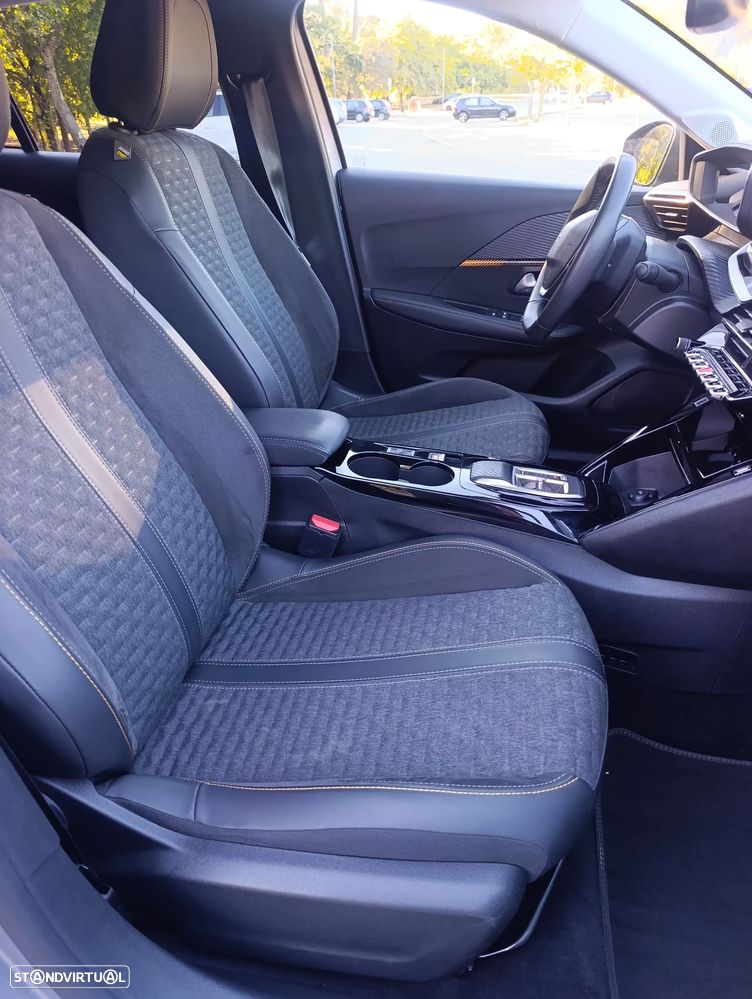 Peugeot e-208 Allure+ - 18