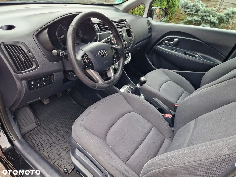 Kia Rio 1.2 Dream-Team Edition - 6