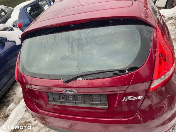 BELKA OŚ ZAWIESZENIE TYŁ FORD FIESTA MK7 2009 1.2