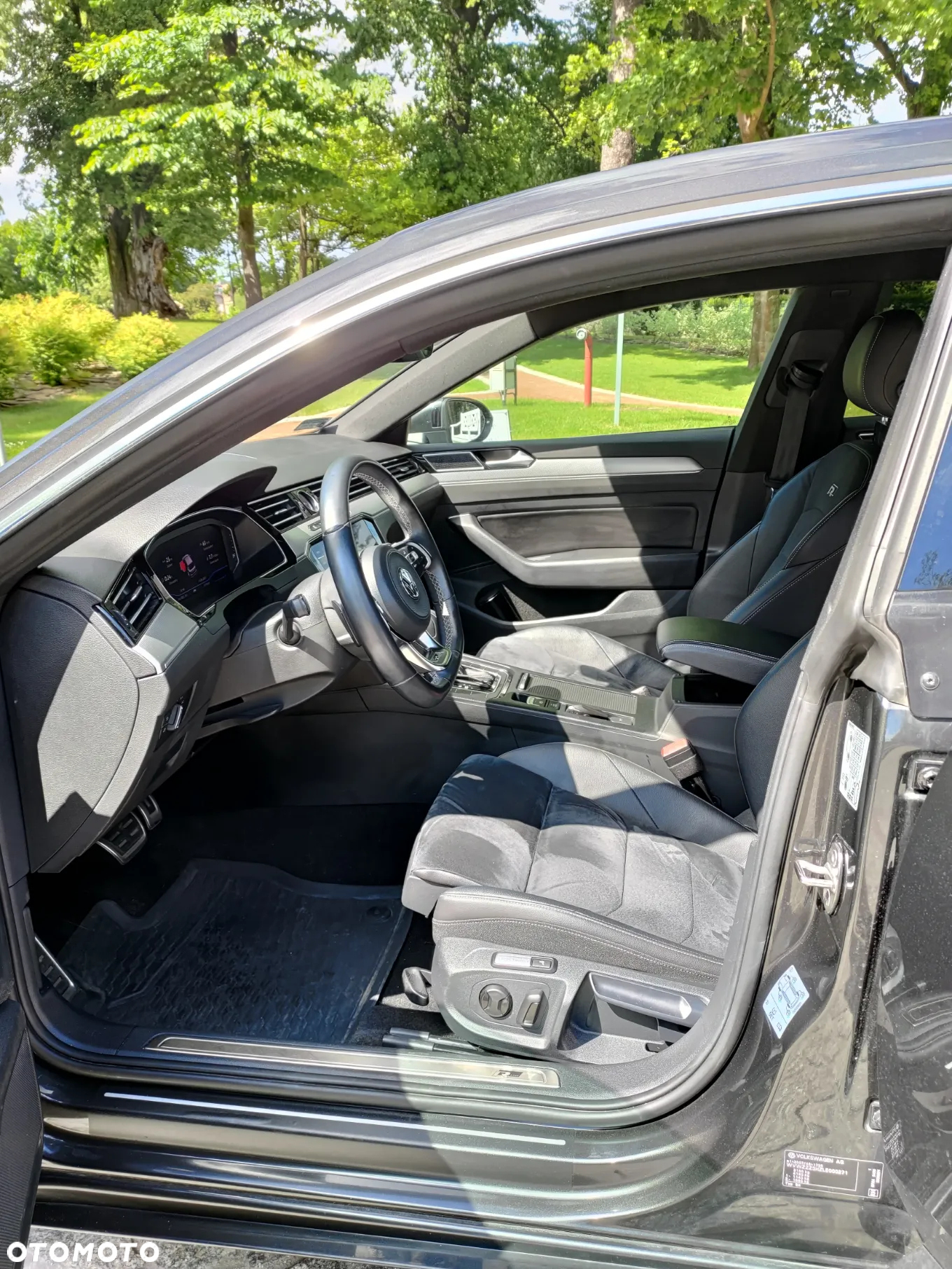 Volkswagen Arteon 2.0 TDI SCR R-Line DSG - 6