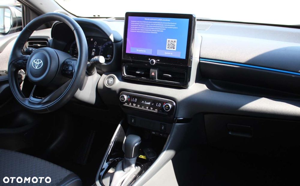 Toyota Yaris - 17