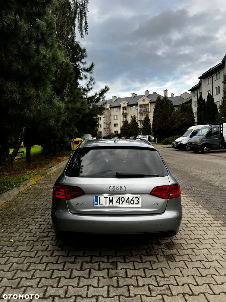 Audi A4 - 5