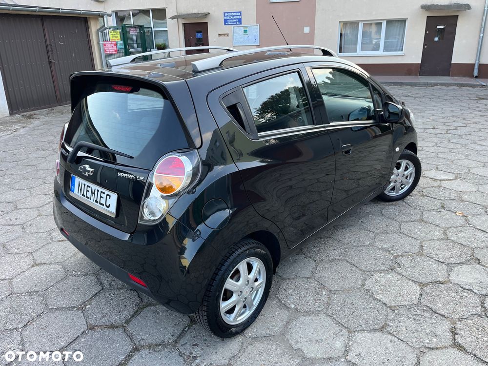 Chevrolet Spark - 18