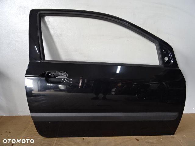 DRZWI PRAWY PRZÓD PRAWE PRZEDNIE HYUNDAI GETZ 02-05 HB 3D LAK:EB NR760