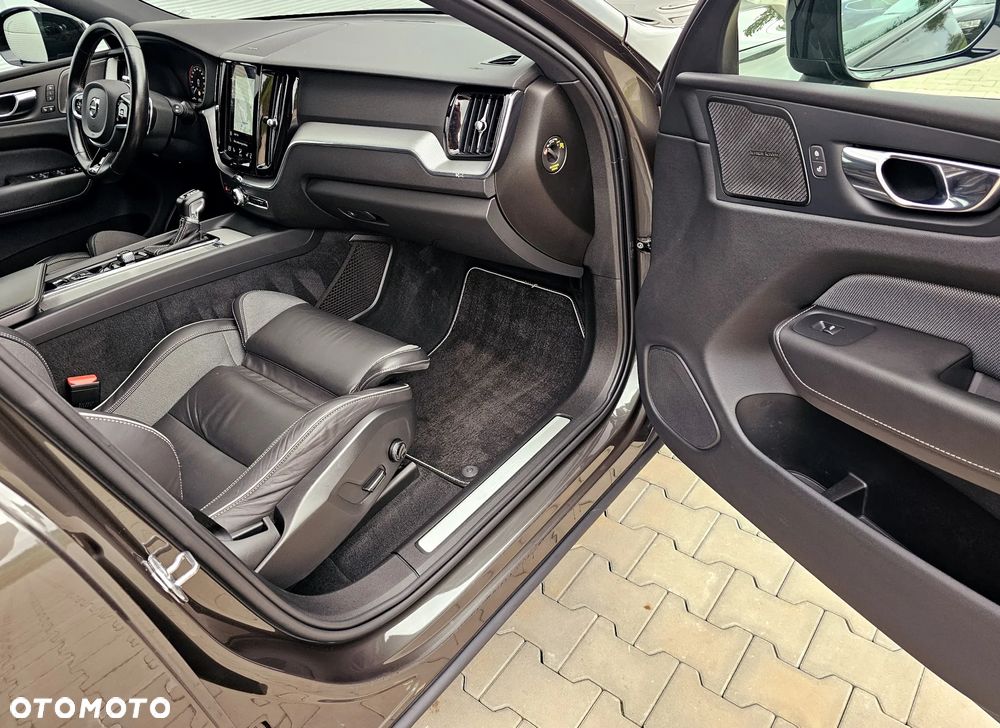 Volvo XC 60 D4 Geartronic RDesign - 8