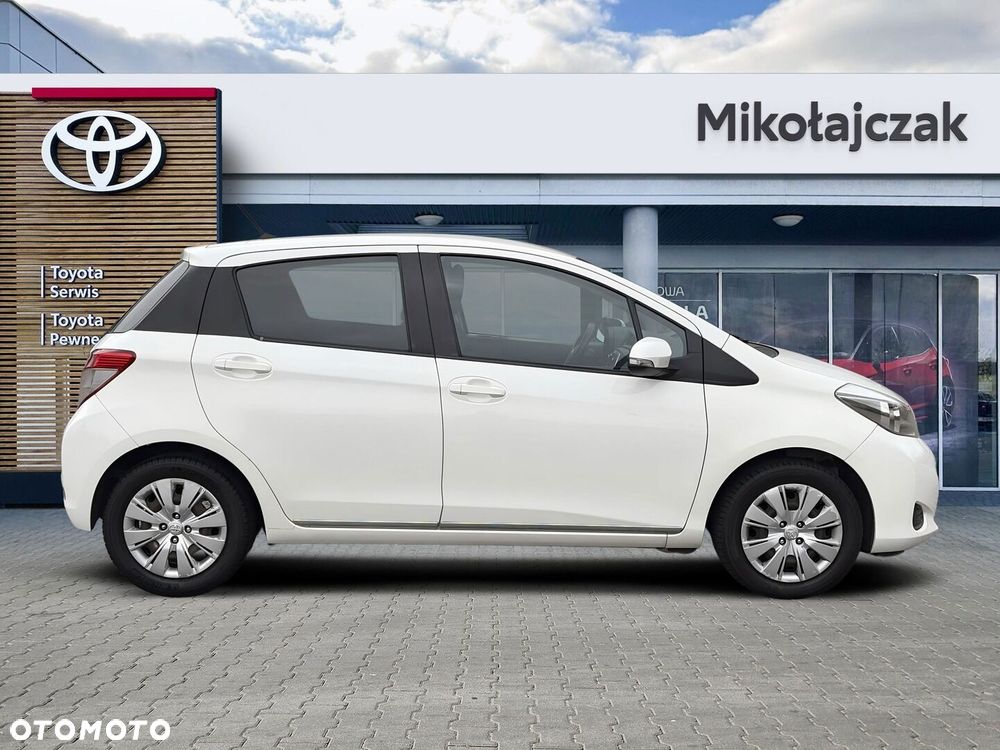 Toyota Yaris 1.33 Premium - 9