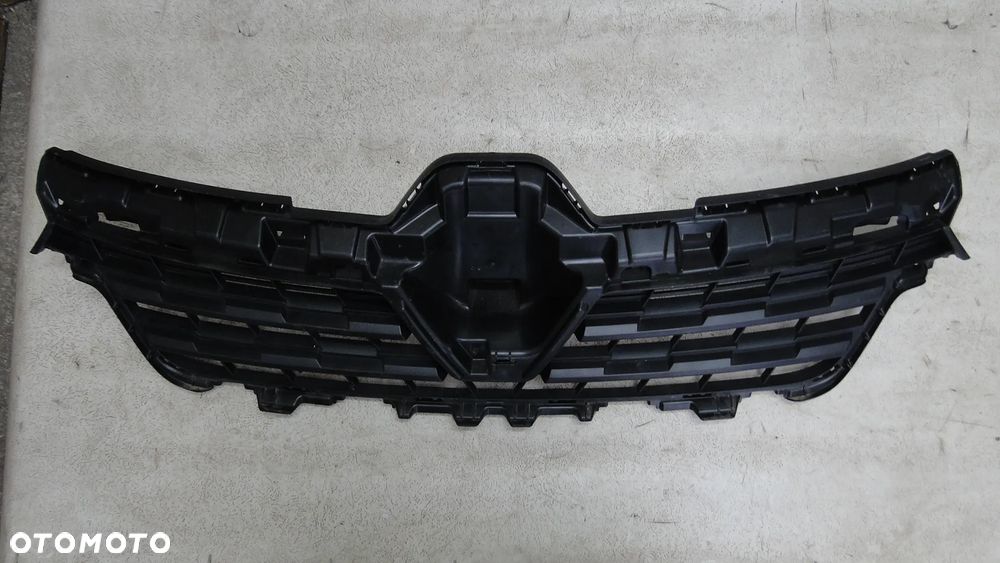 RENAULT EXPRESS ATRAPA GRILL 21-23r - 2