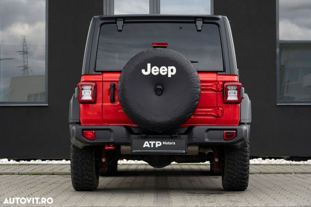 Jeep Wrangler - 6