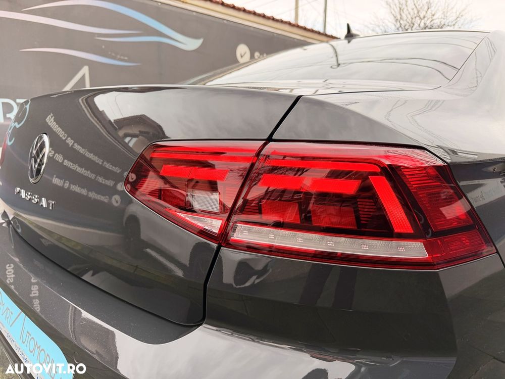 Volkswagen Passat 2.0 TDI DSG Highline - 8