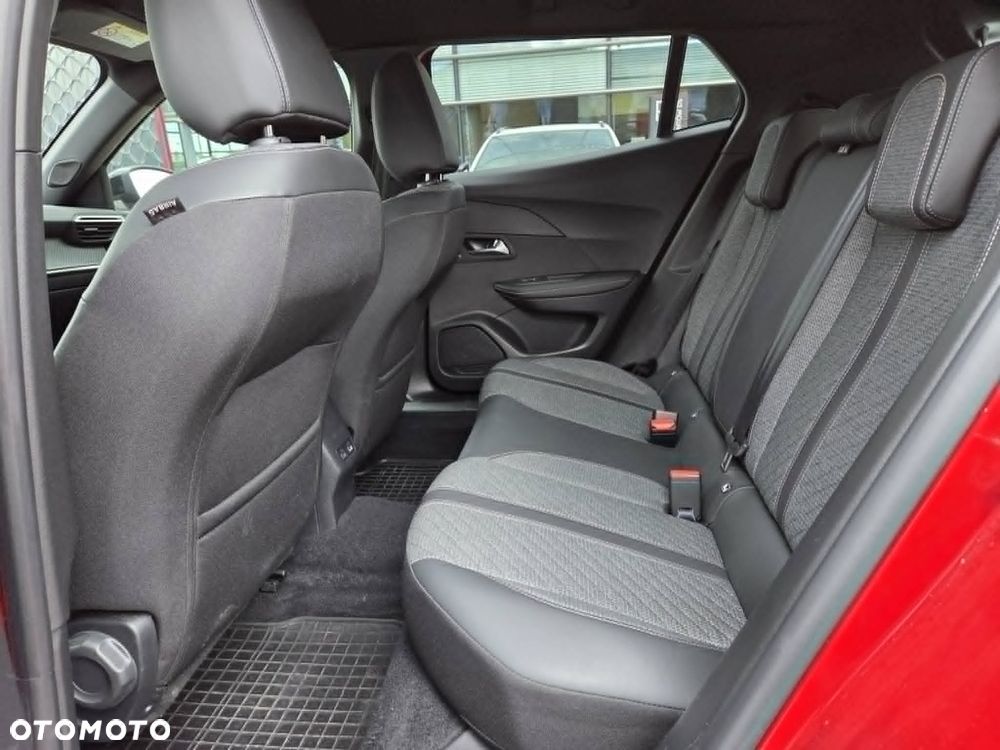 Peugeot 2008 1.2 PureTech Allure Pack S&S EAT8 - 17