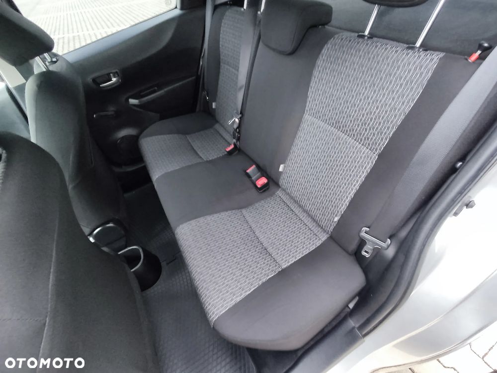 Toyota Yaris - 21