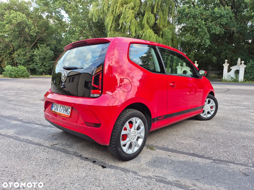 Volkswagen up! - 5
