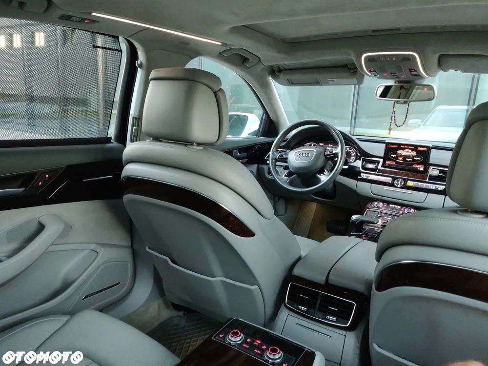 Audi A8 3.0 TFSI L Quattro - 25