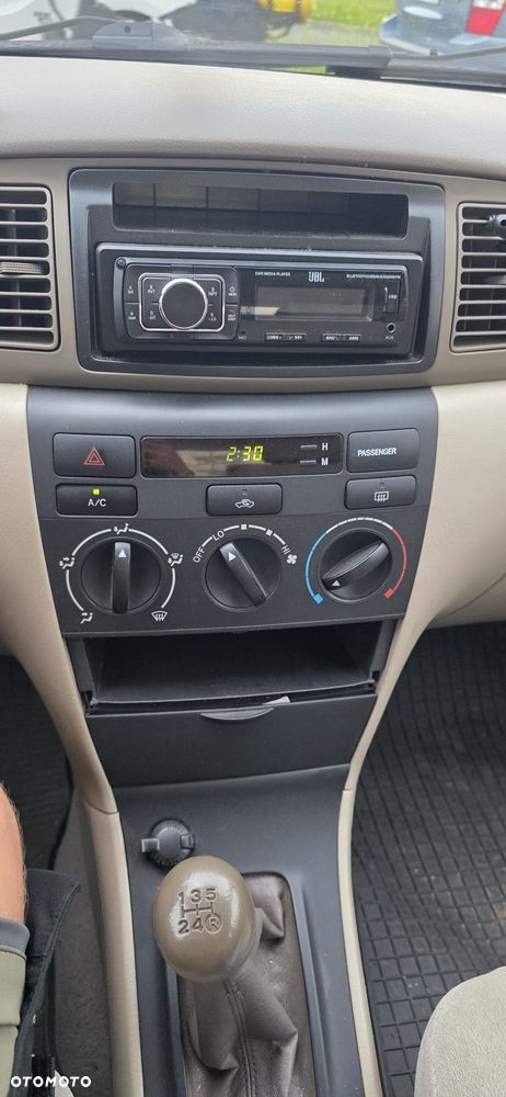 Toyota Corolla - 7