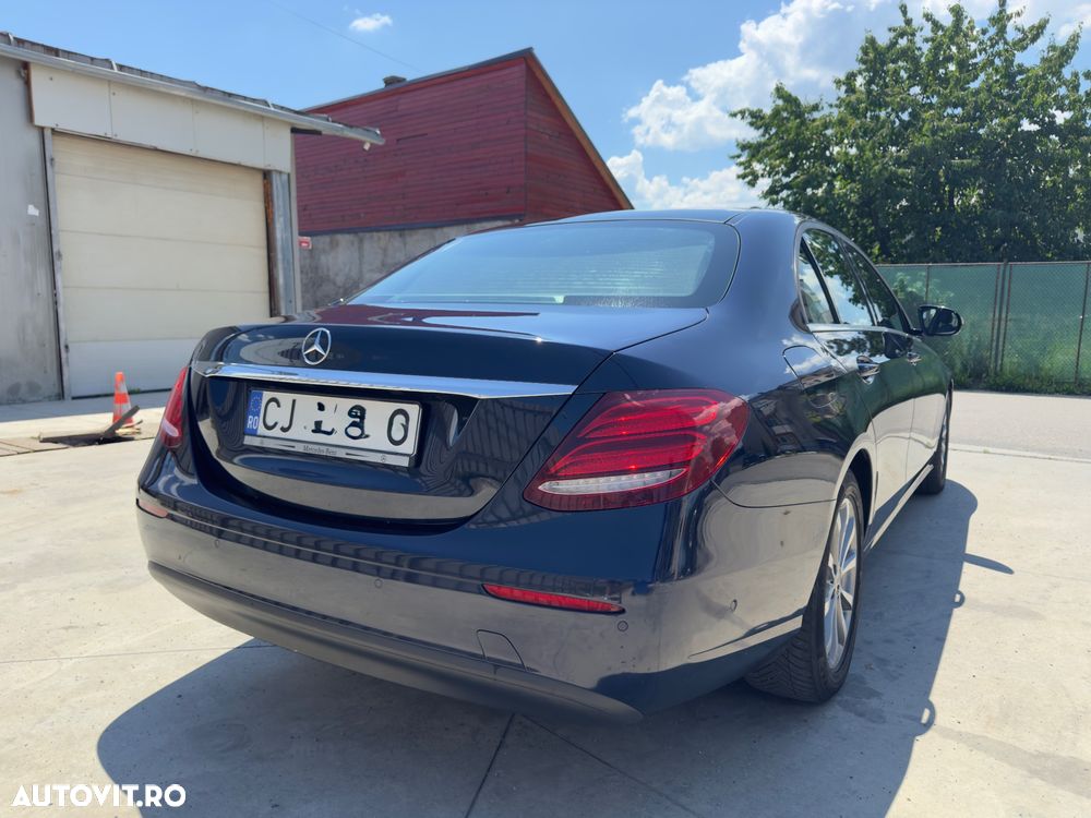 Mercedes-Benz E - 3