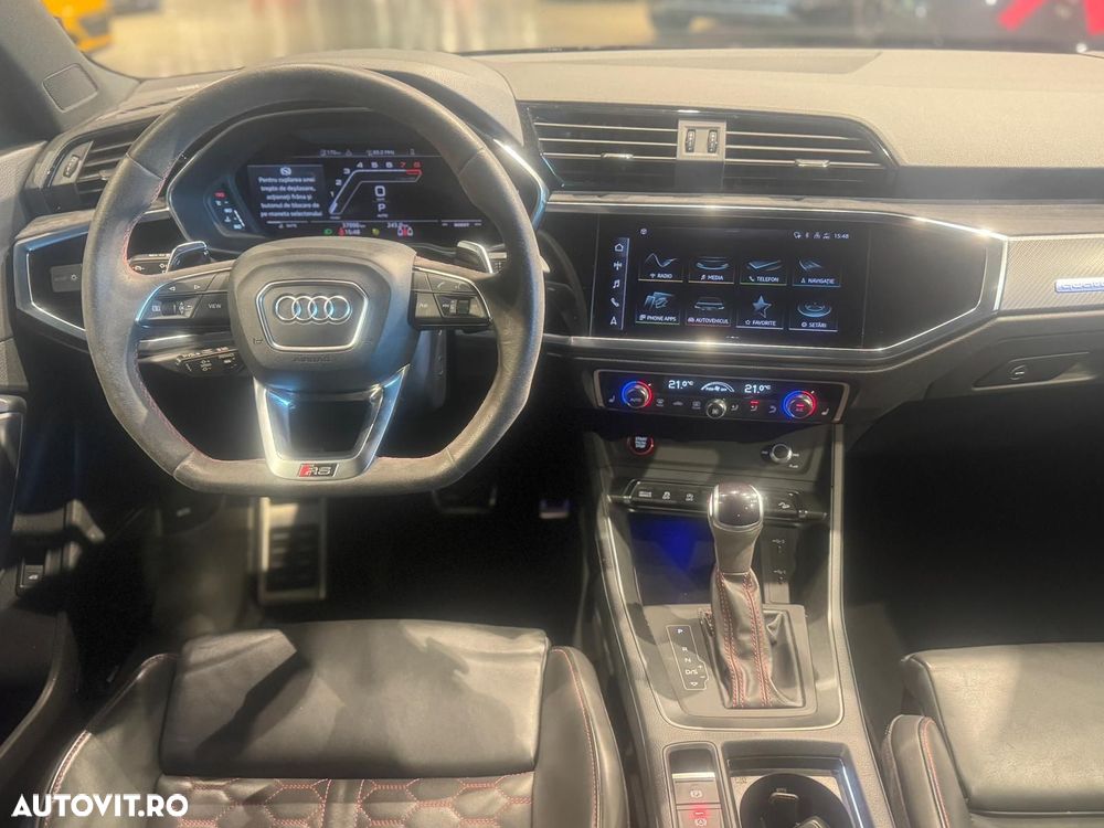 Audi RS Q3 - 16