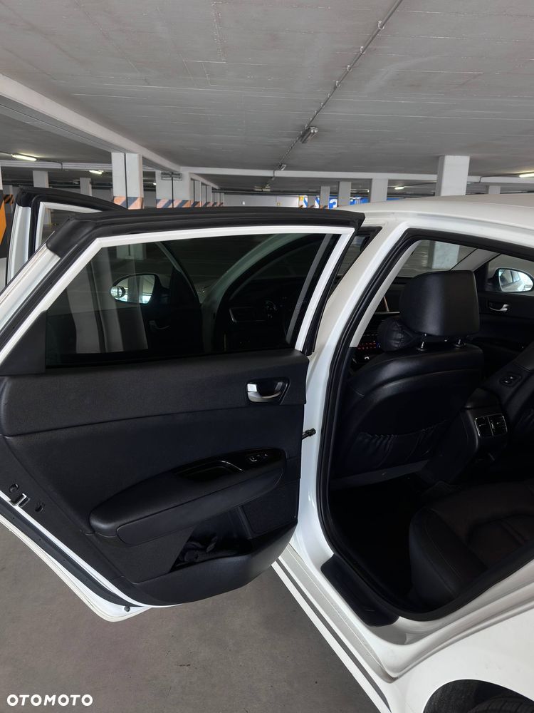 Kia Optima - 15