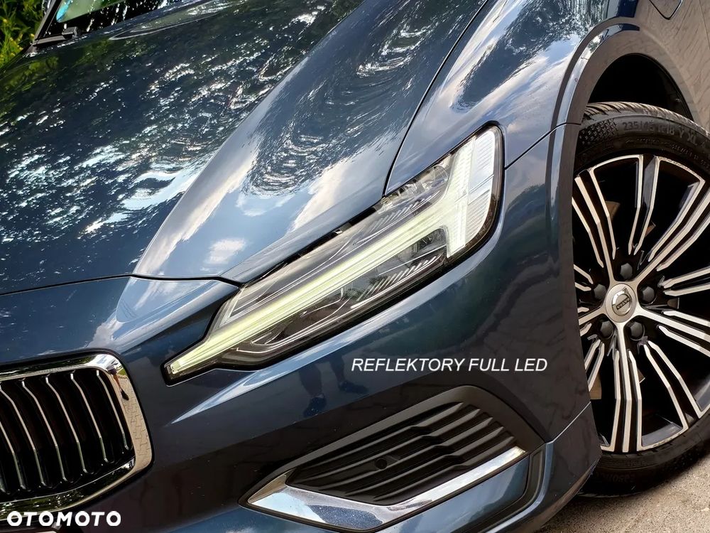 Volvo V60 T8 AWD Twin Engine Geartronic Inscription - 24