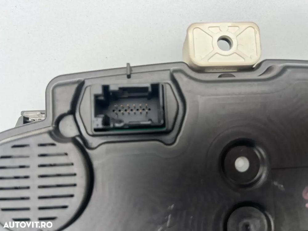 Ceasuri de bord Opel Corsa D 1,2 1,4 benzina 2007 - 5