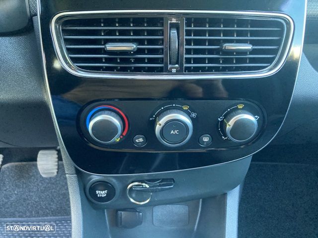 Renault Clio Energy TCe 90 Start & Stop LIMITED 2018 - 17