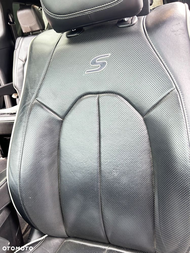 Chrysler Pacifica - 29