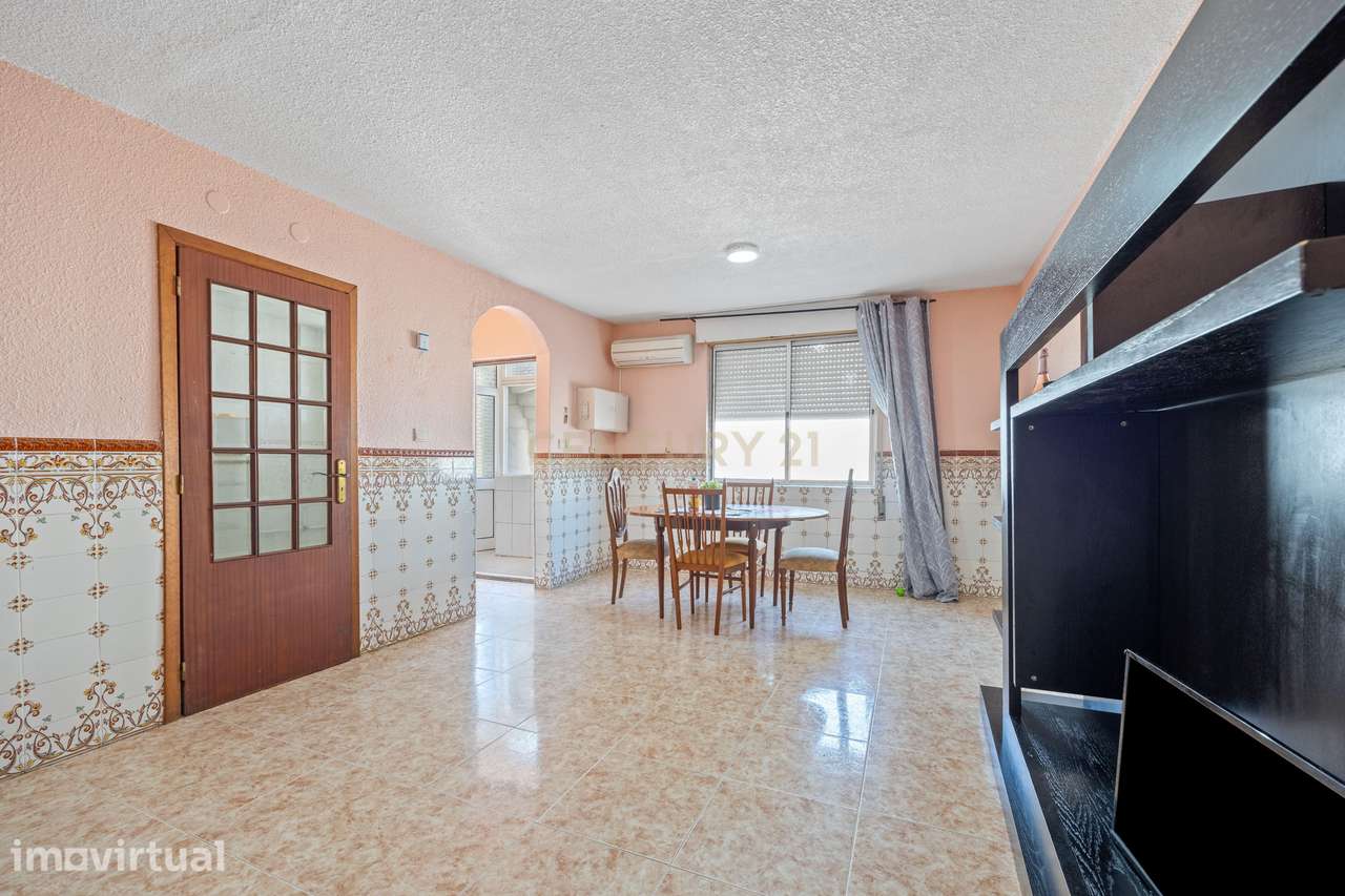 Apartamento T2 Afonsoeiro - Grande imagem: 5/25