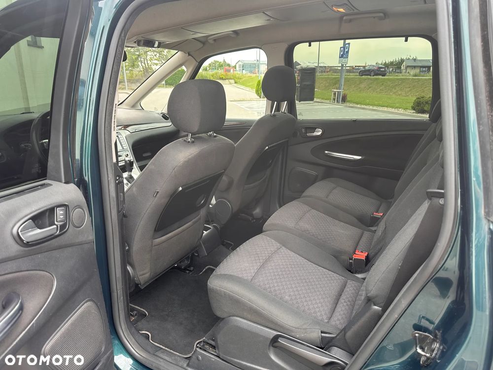 Ford Galaxy 2.0 TDCi Ghia - 13