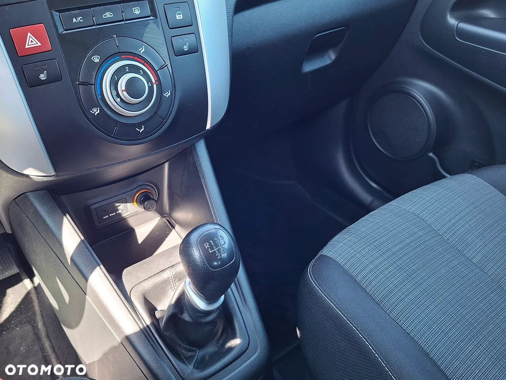 Kia Venga 1.4 M - 10