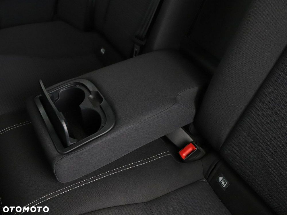 Toyota Avensis Touring Sports 1.8 Multidrive S Edition S+ - 38