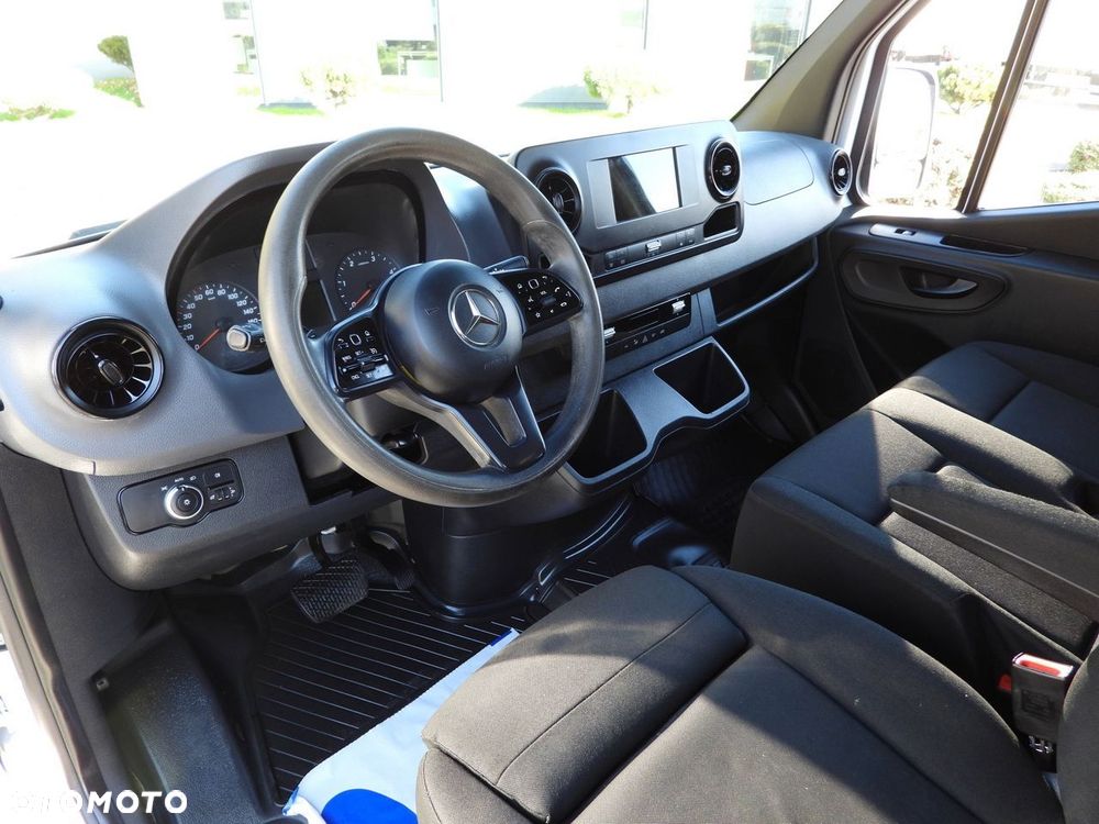 Mercedes-Benz SPRINTER 316 FURGON BRYGADÓWKA 7 MIEJSC TEMPOMAT AUTOMAT  KLIMATYZACJA  160KM - 4