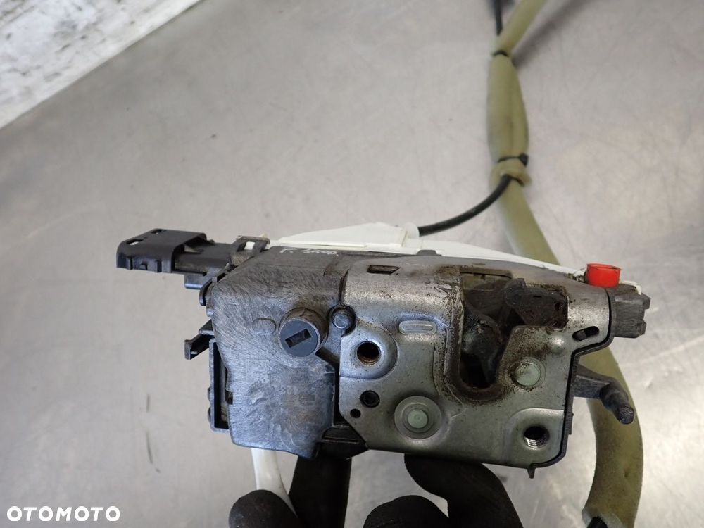 ZAMEK PRAWY TYŁ DRZWI CITROEN BERLINGO II 1.6 LIFT - 3