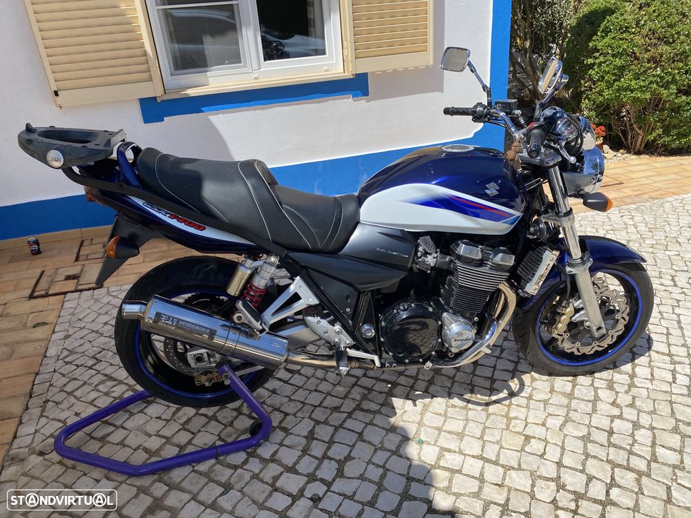 Suzuki GSX 1400 K7 FE - 6