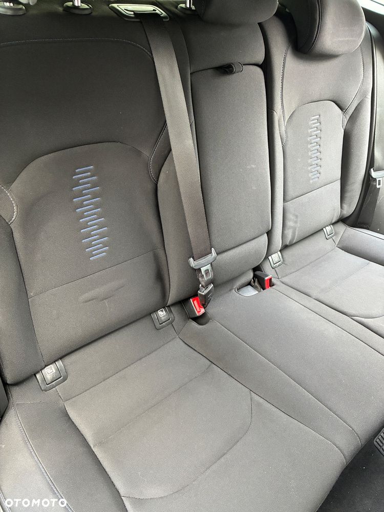 Hyundai i30 - 22