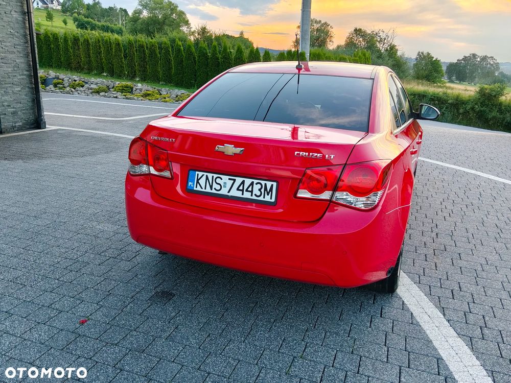 Chevrolet Cruze 1.8 LS - 5