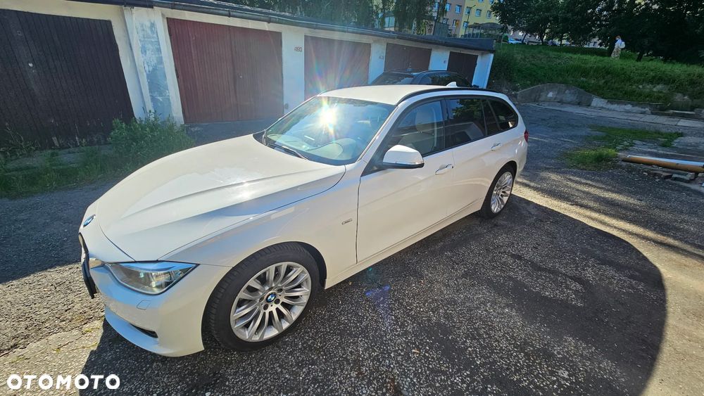 BMW Seria 3 318d Modern Line - 2