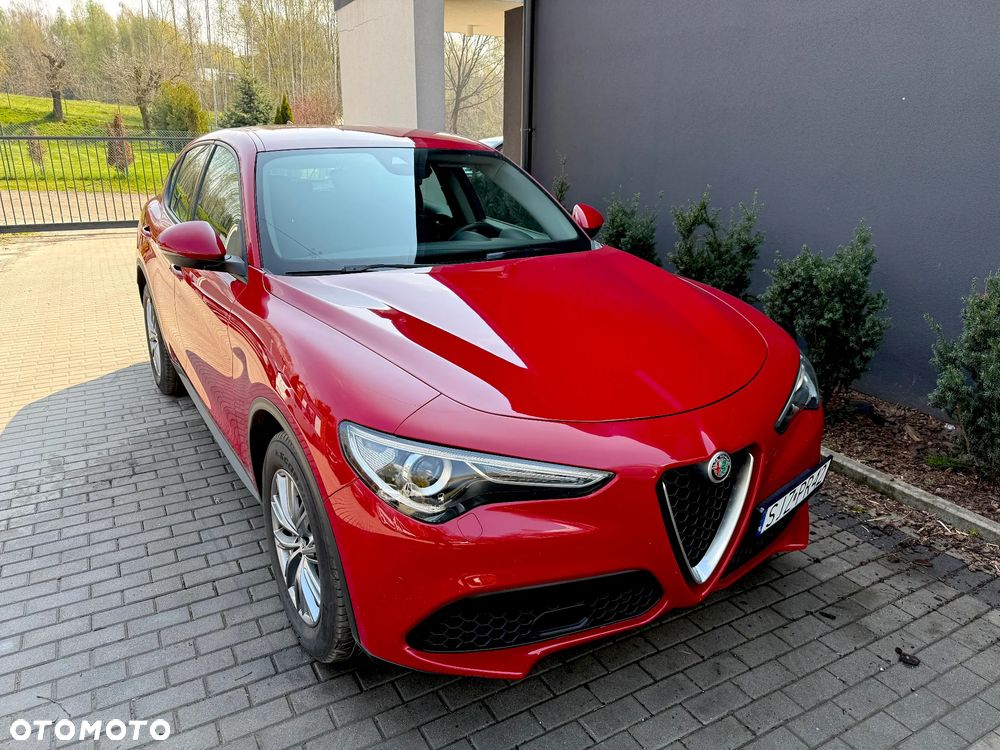 Alfa Romeo Stelvio 2.2 16V AT8 Q4 Business - 2